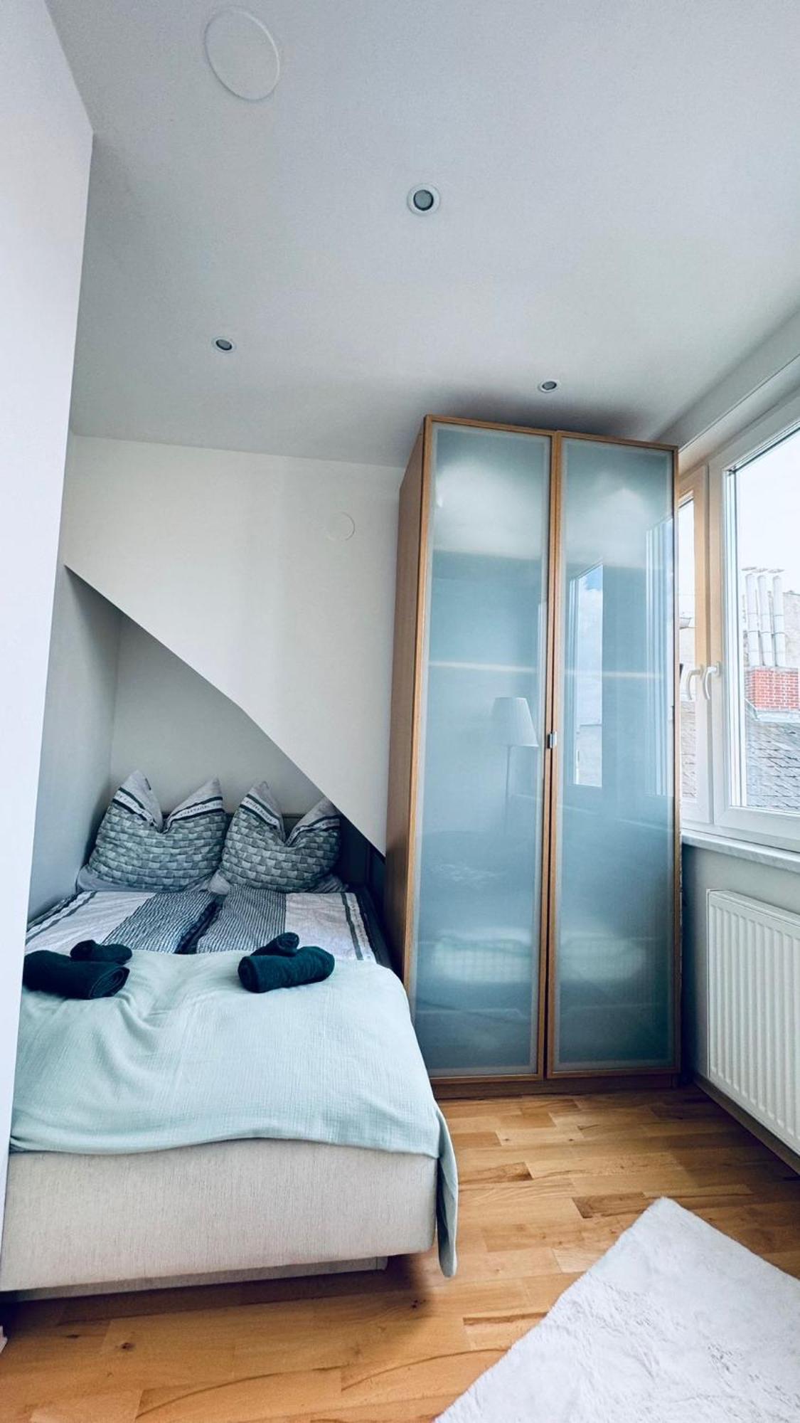 Appartement Market *